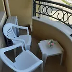Flora شقة *