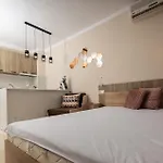 Flora شقة بوموري