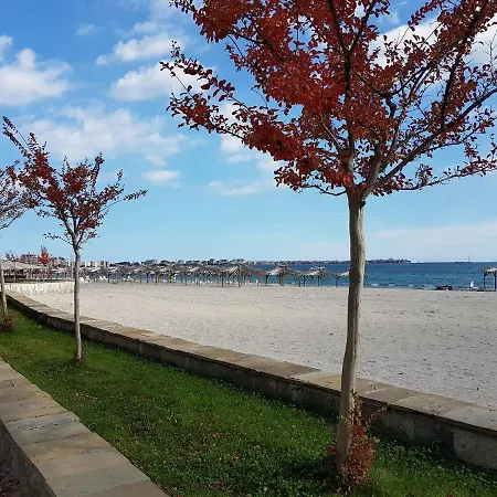 Apartament Flora Pomorie