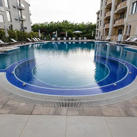 Flora Apartament Pomorie